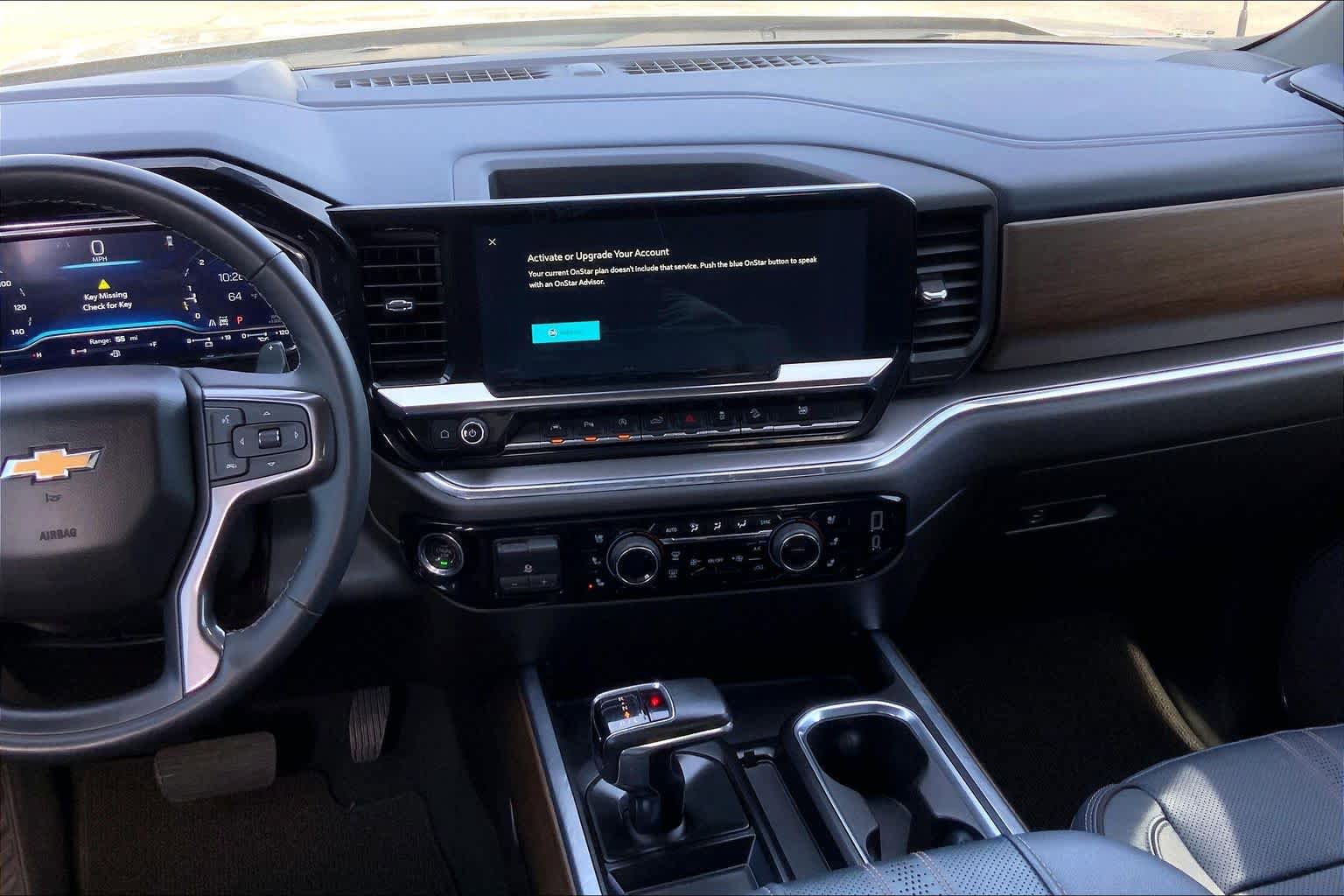 Used 2023 Chevrolet Silverado 1500 High Country w/ Technology Package AWD/4WD image 7
