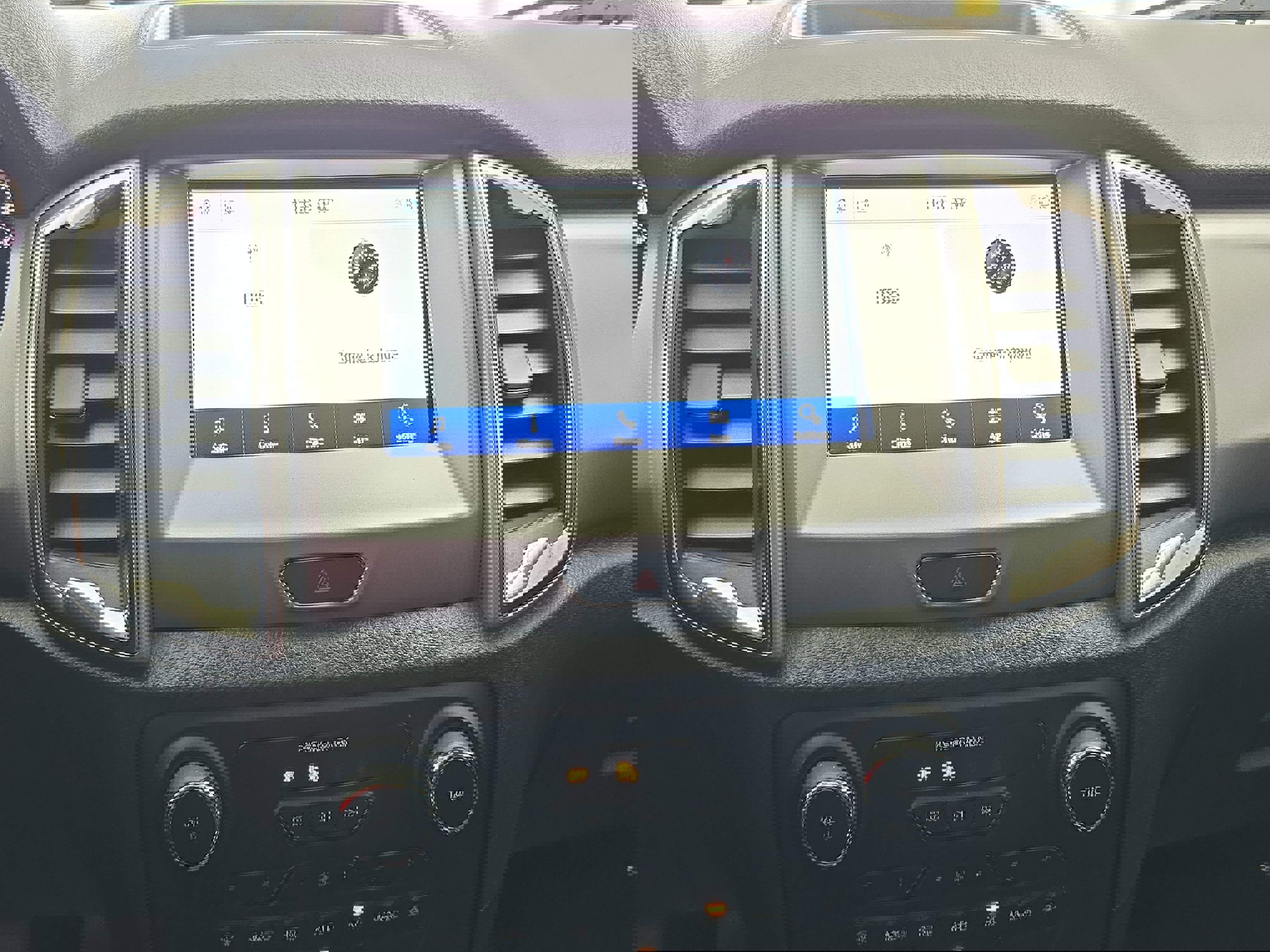 Used 2019 Ford Ranger XLT w/ Equipment Group 301A Mid image 19