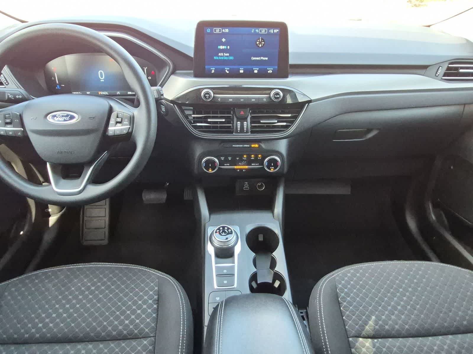 Used 2025 Ford Escape Active AWD/4WD image 19