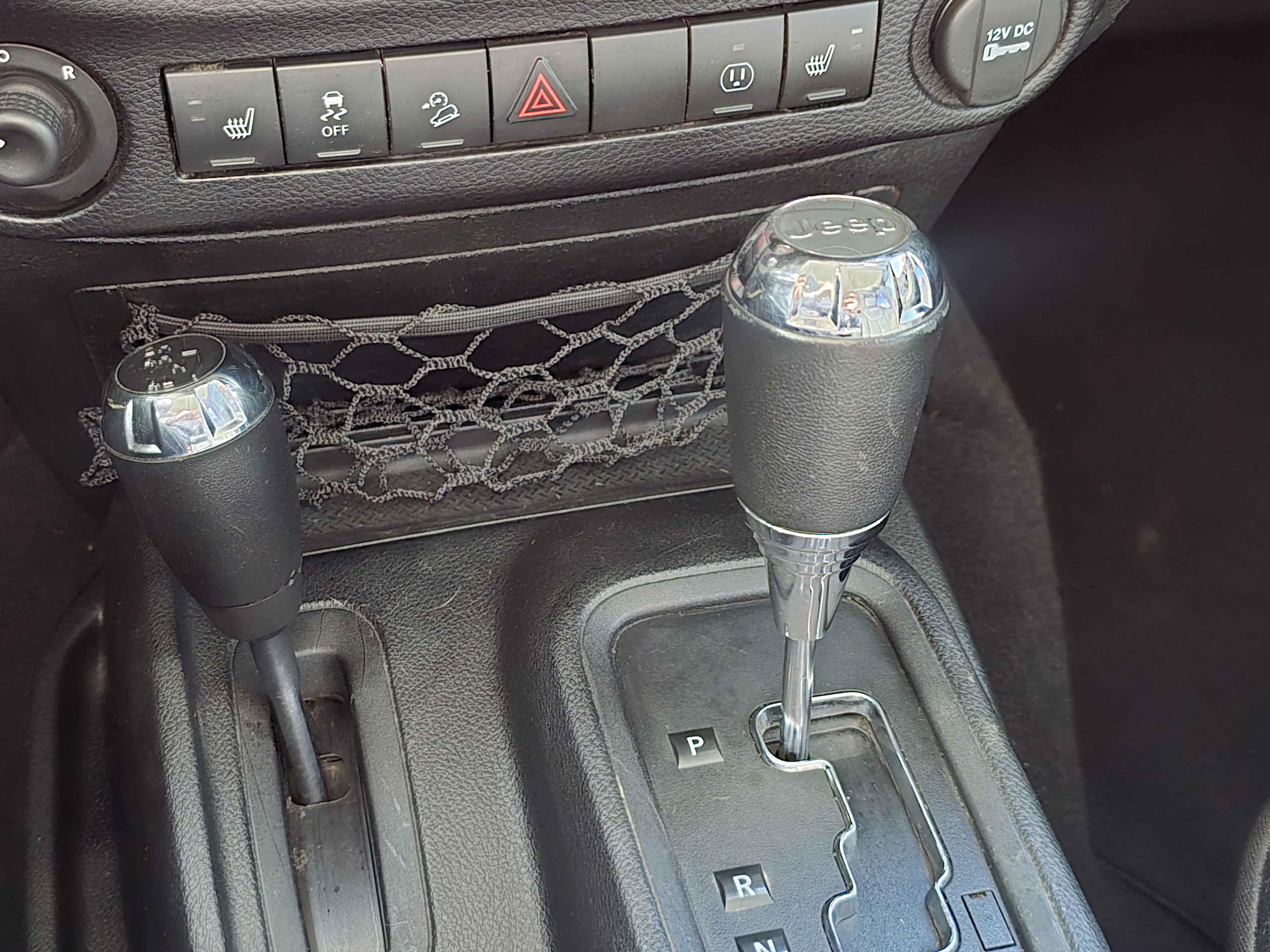 Used 2015 Jeep Wrangler Unlimited Rubicon w/ Dual Top Group image 23