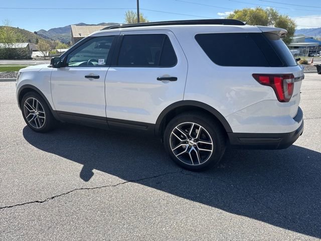 Used 2019 Ford Explorer Sport w/ Equipment Group 401A AWD/4WD image 4