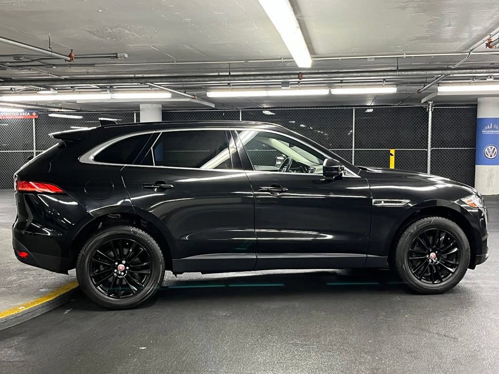 Used 2017 Jaguar F-PACE Prestige AWD/4WD image 39
