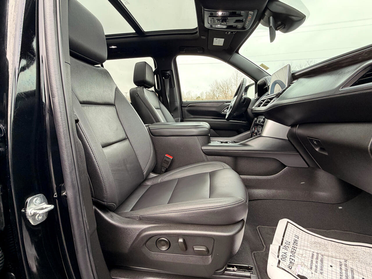 Used 2024 Chevrolet Tahoe Z71 image 40