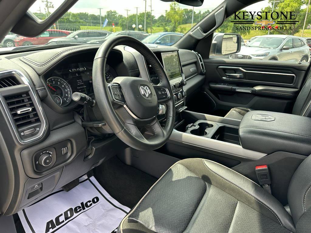 Used 2024 RAM 1500 Laramie image 10
