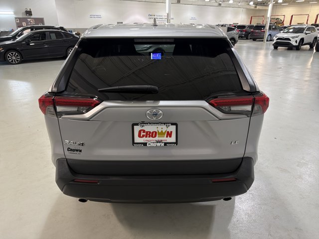 Used 2023 Toyota RAV4 LE FWD image 8