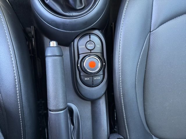 Used 2017 MINI Cooper 4-Door Hardtop image 44