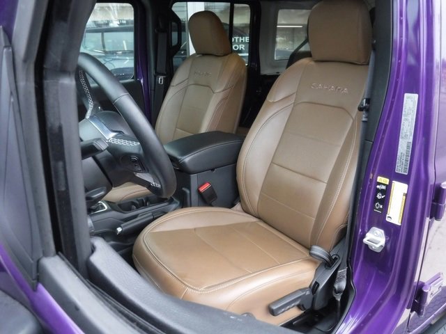 Used 2023 Jeep Wrangler Unlimited Sahara w/ Cold Weather Group image 23