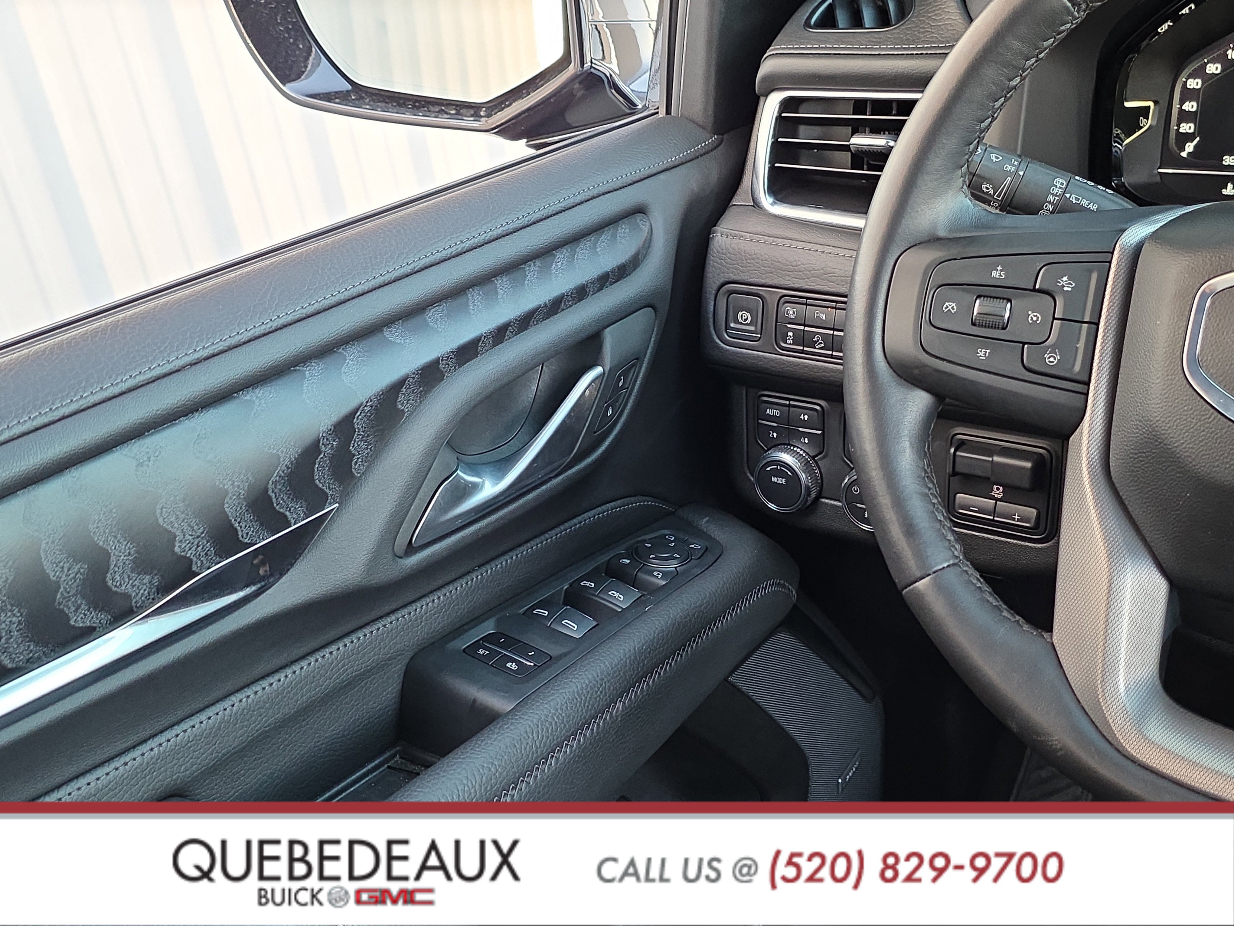 Used 2024 GMC Yukon XL Denali w/ Advanced Technology Package image 25