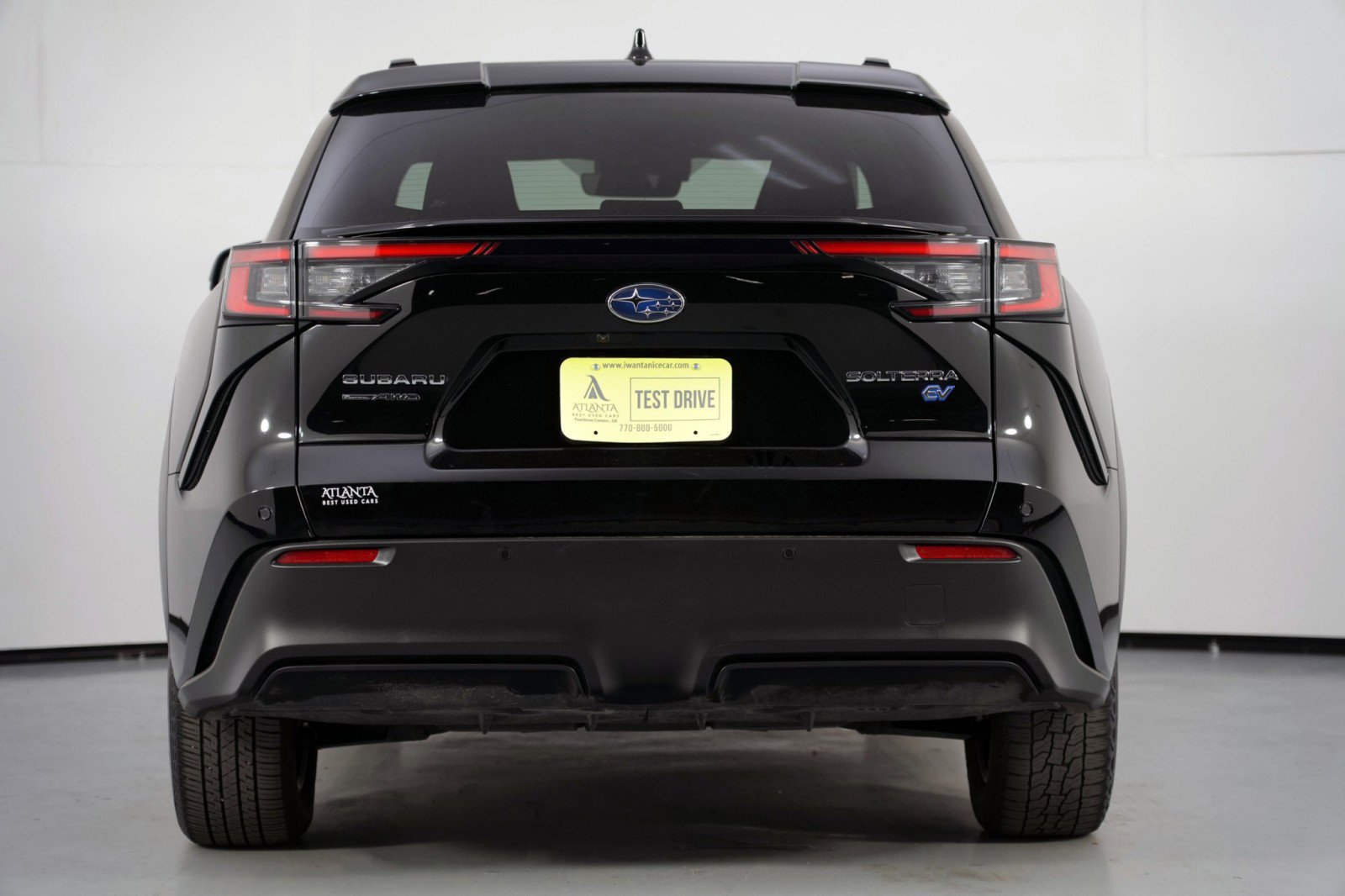 Used 2024 Subaru Solterra Premium image 10