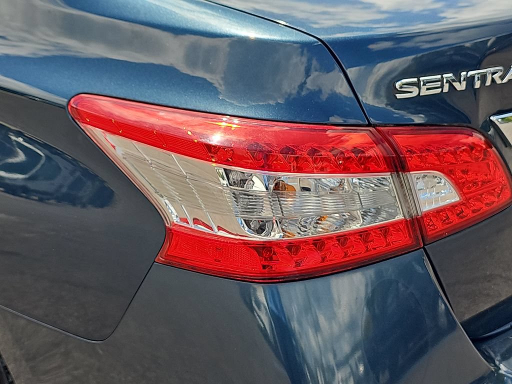 Used 2013 Nissan Sentra SL w/ Leather Pkg FWD image 31