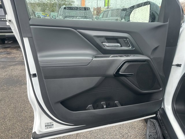 New 2026 Chevrolet Silverado EV LT image 11