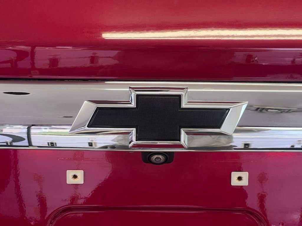 Used 2020 Chevrolet Traverse LT w/ Driver Confidence II Package image 57