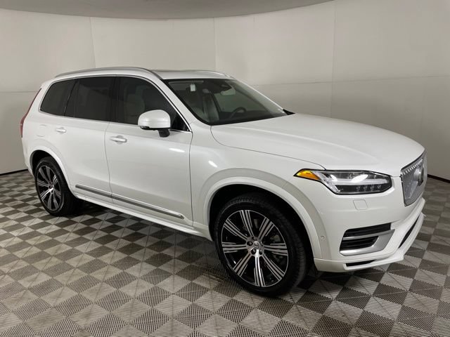 Certified 2025 Volvo XC90 T8 Plus w/ Protection Package Premier AWD/4WD image 2