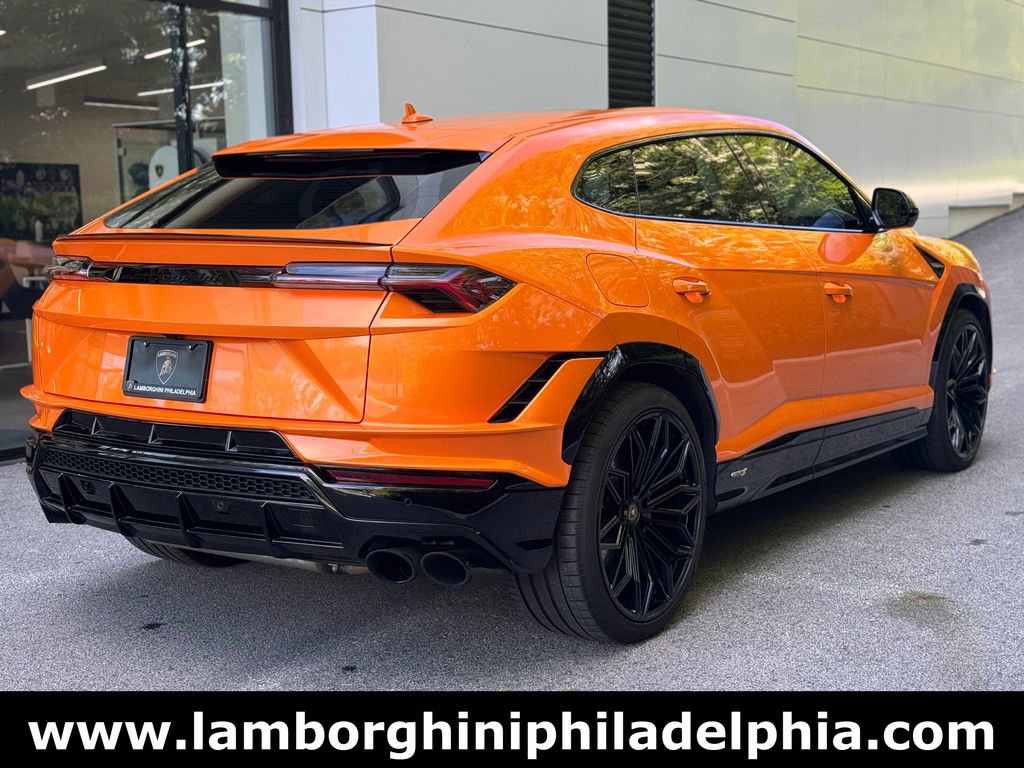 Used 2024 Lamborghini Urus S AWD/4WD image 7