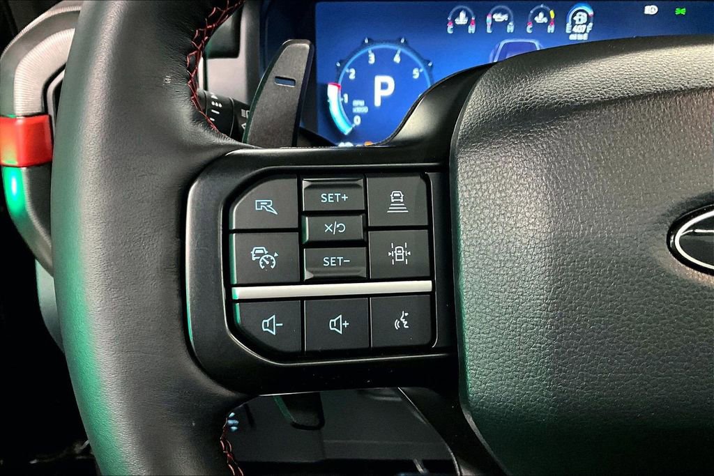 Used 2025 Ford F150 Raptor AWD/4WD image 11