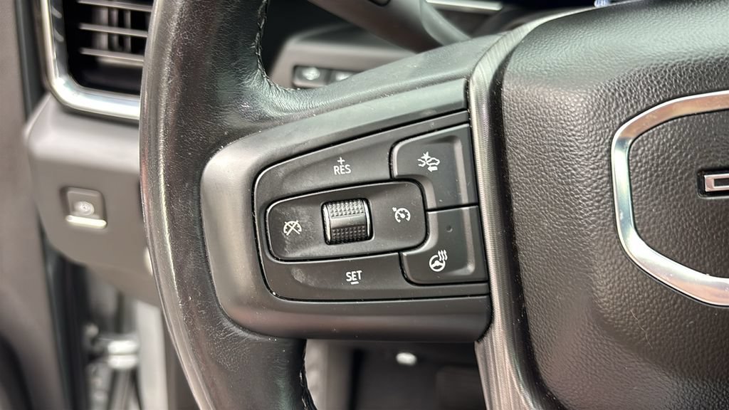 Used 2024 GMC Sierra 3500 Denali Ultimate AWD/4WD image 17