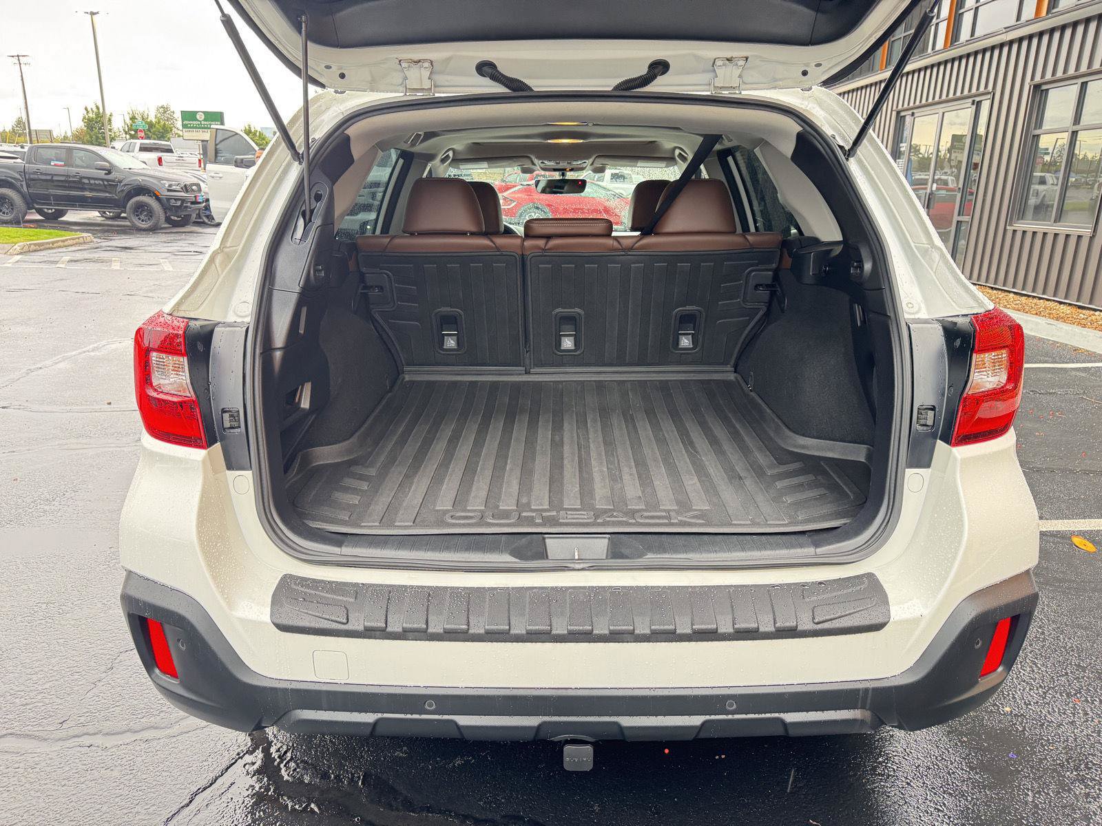 Used 2019 Subaru Outback 2.5i Touring w/ Popular Package #3A AWD/4WD image 24