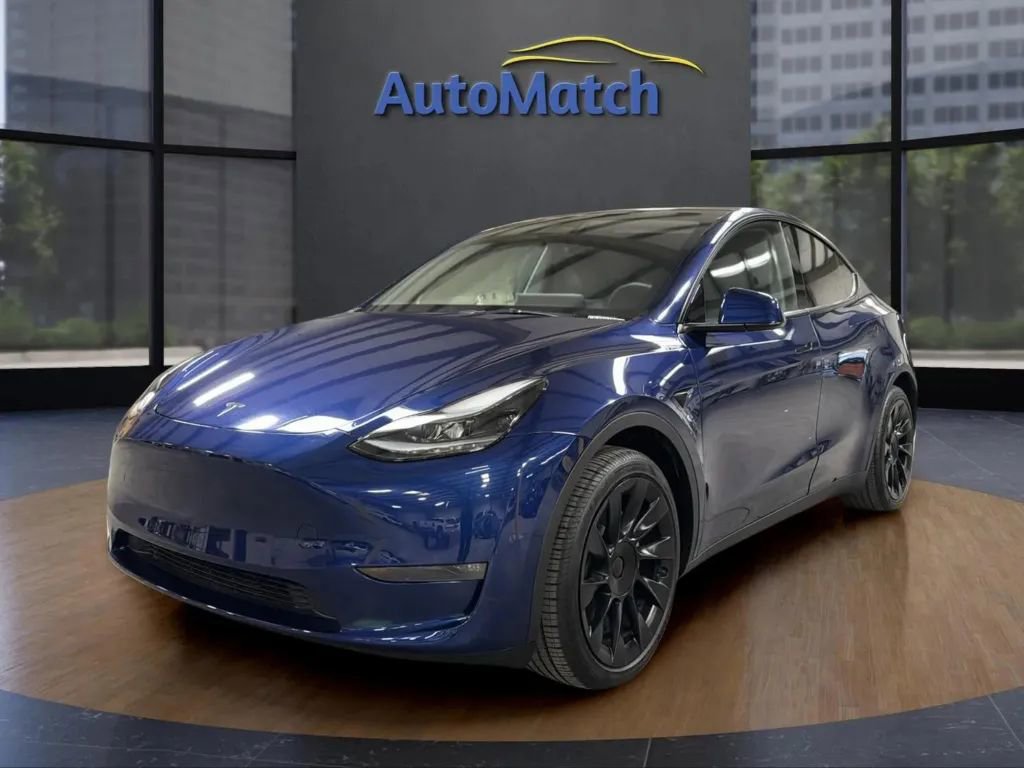 Used 2023 Tesla Model Y Long Range AWD/4WD image 3
