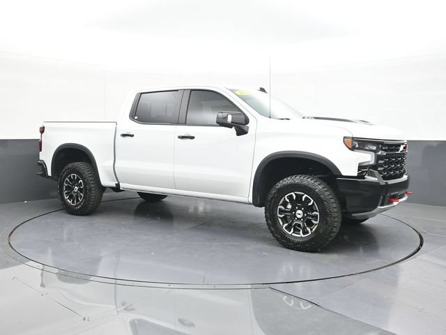 Used 2024 Chevrolet Silverado 1500 ZR2 w/ Technology Package AWD/4WD image 19