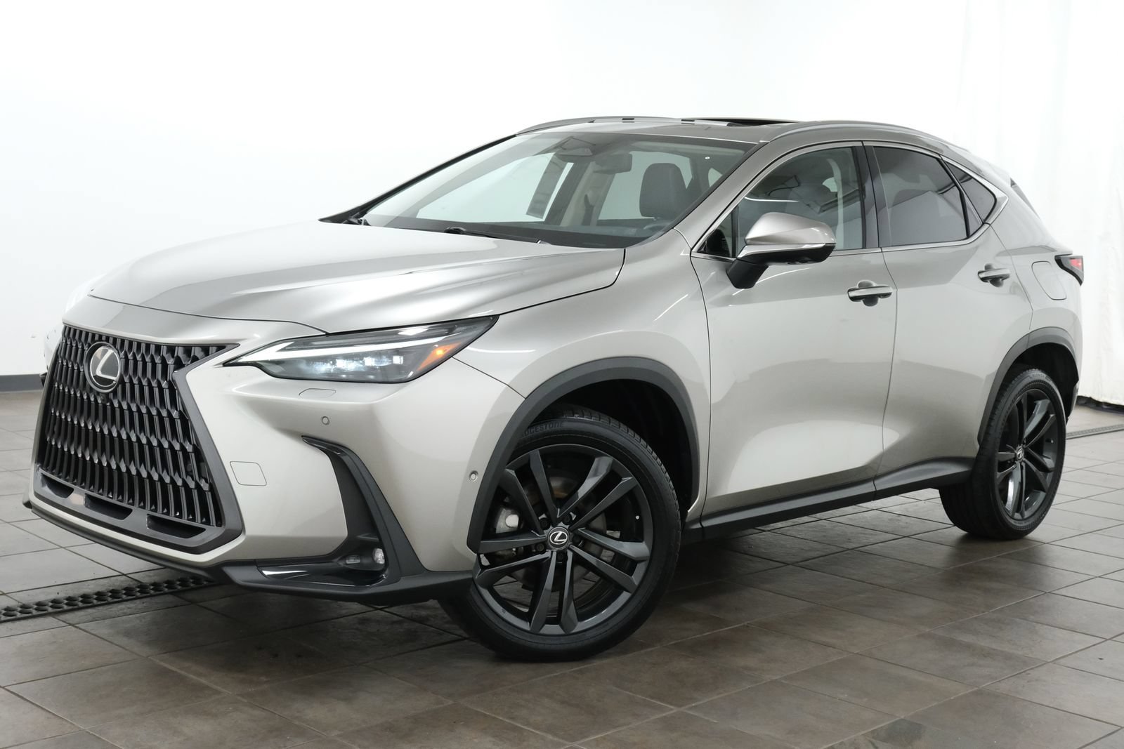 Used 2024 Lexus NX 450h+ AWD w/ Vision Package video 1