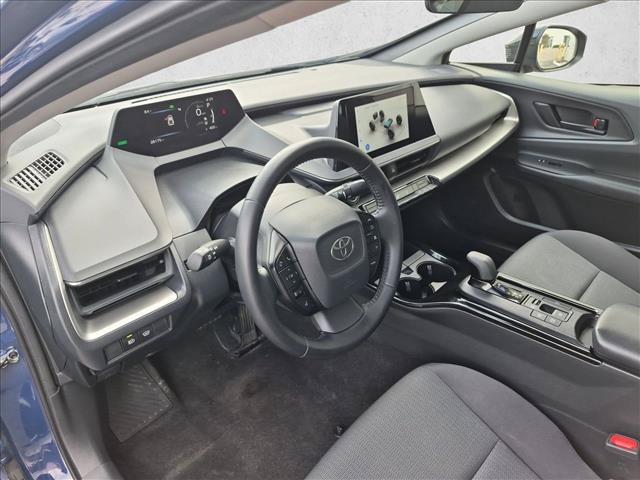 Certified 2025 Toyota Prius LE FWD image 10