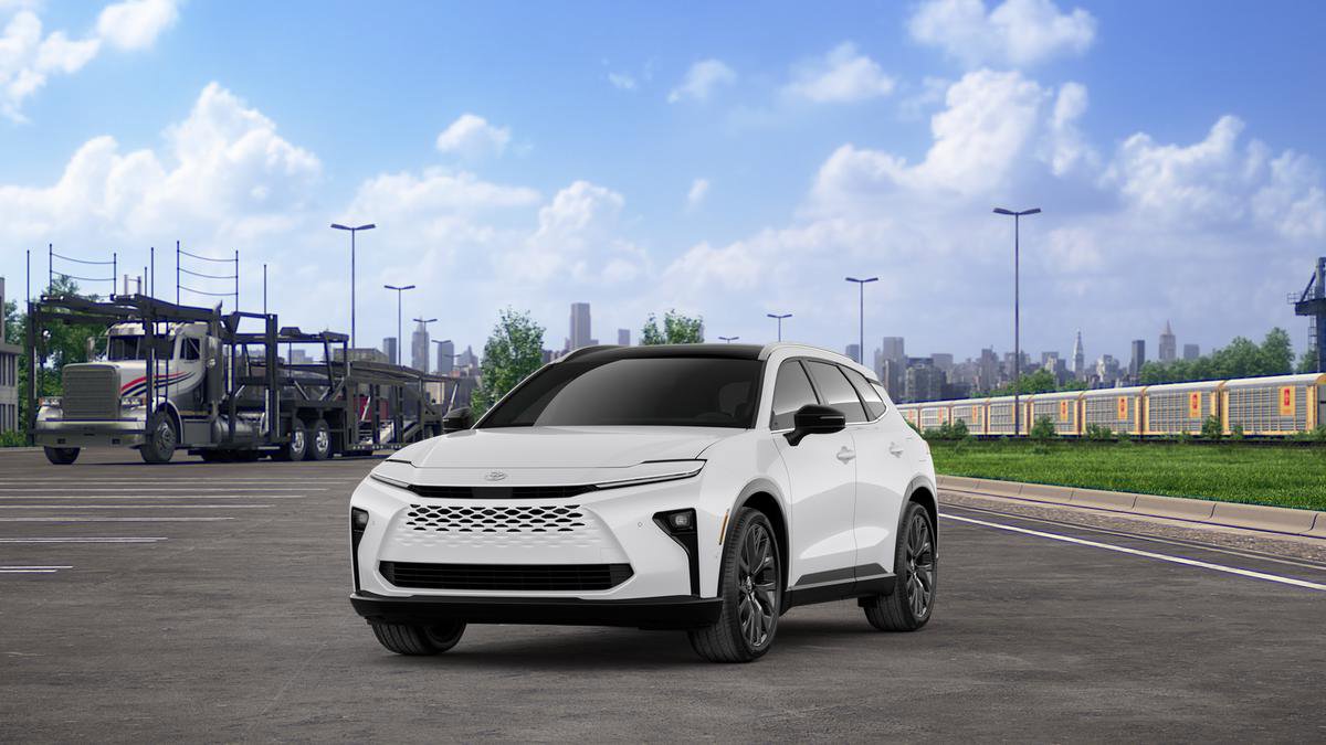 New 2025 Toyota Crown Signia image 1