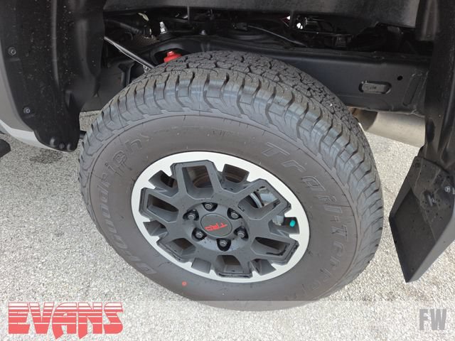 Certified 2025 Toyota Tacoma TRD Off-Road w/ TRD Off Road Upgrade Package AWD/4WD image 26