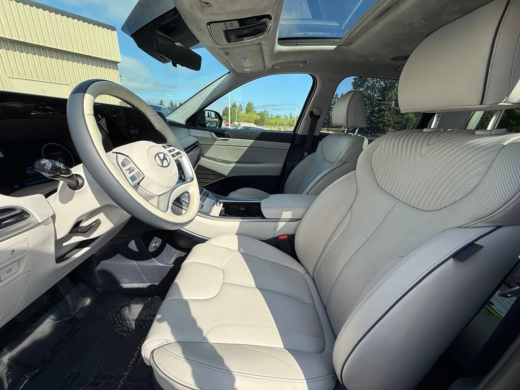 Used 2023 Hyundai Palisade Calligraphy AWD/4WD image 5