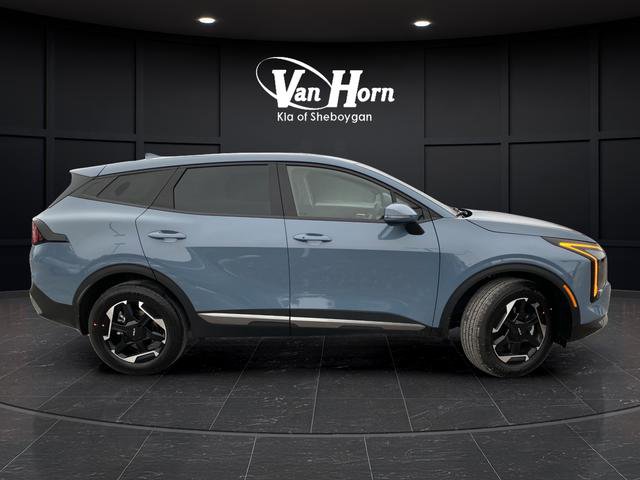 New 2026 Kia Sportage S image 2