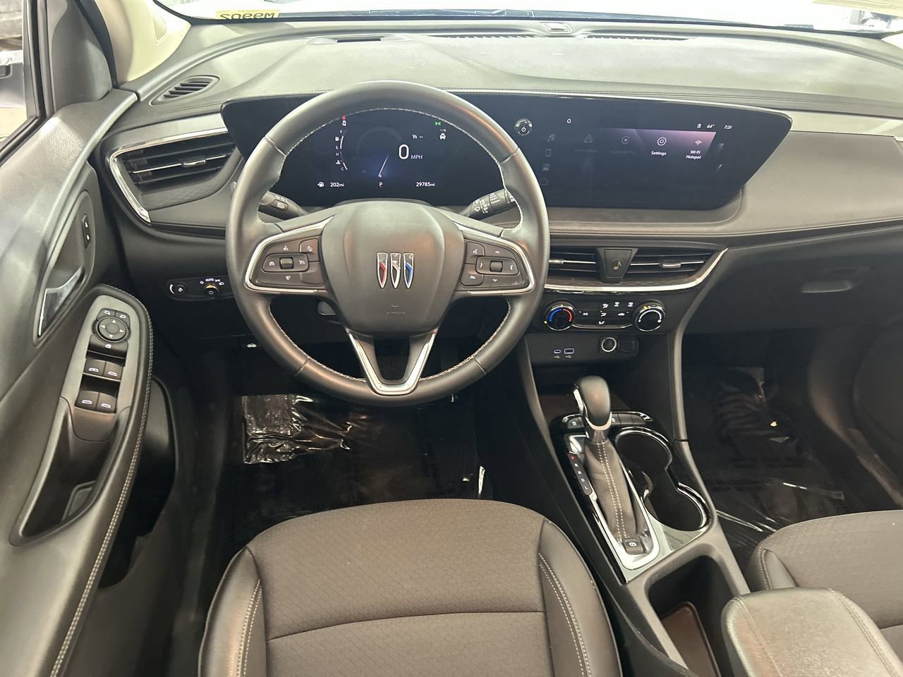 Used 2025 Buick Encore GX Preferred FWD image 21