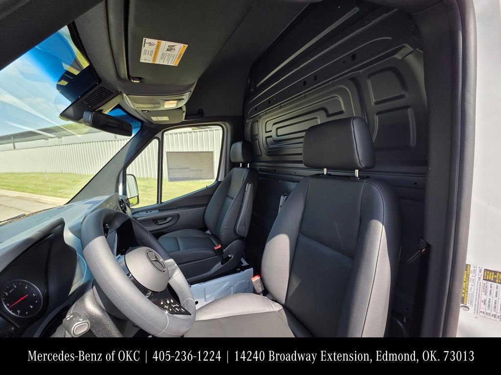New 2026 Mercedes-Benz Sprinter 2500 image 11