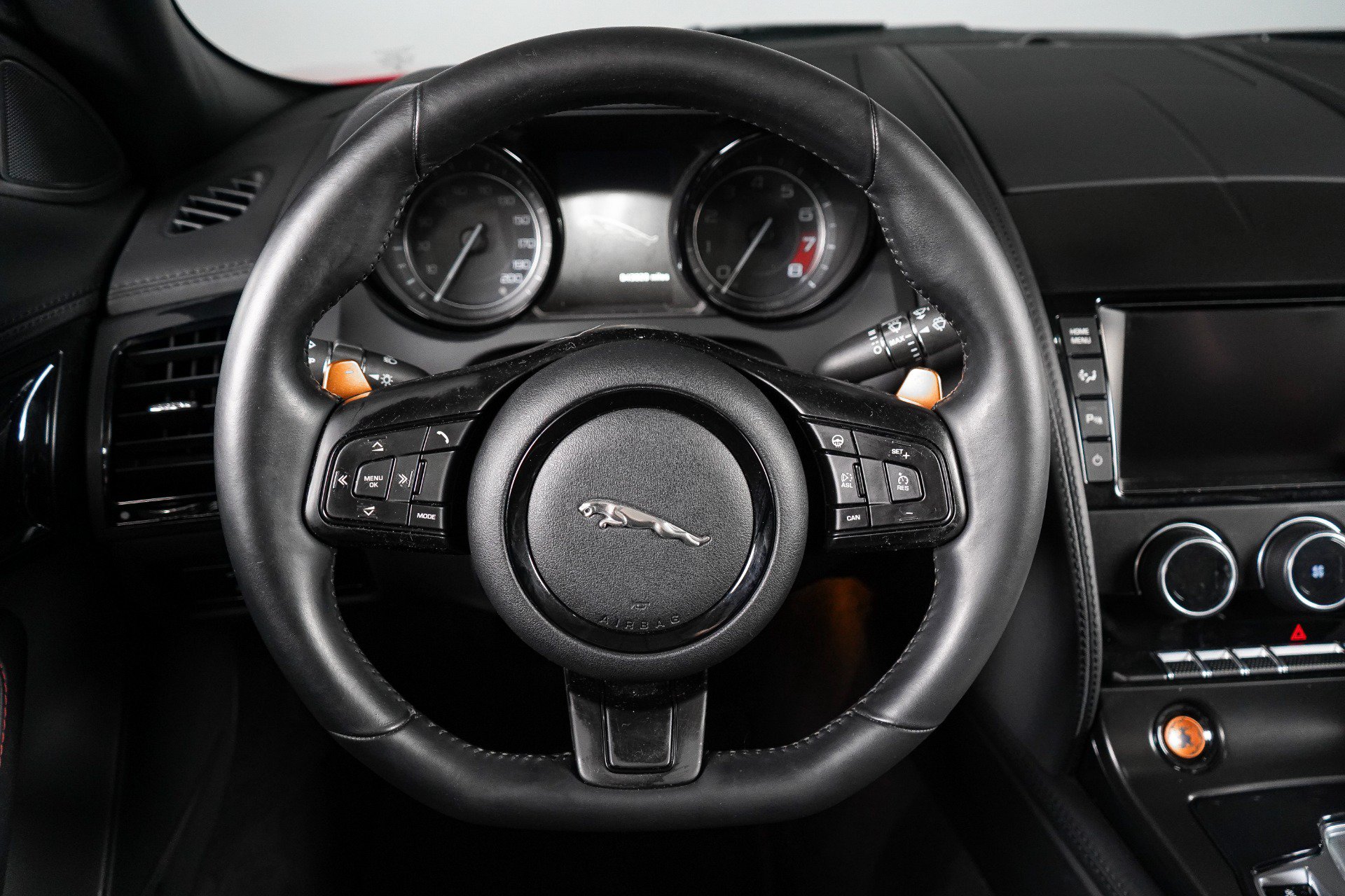 Used 2014 Jaguar F-TYPE S RWD image 64