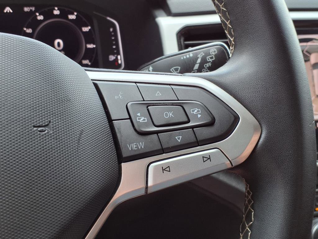 Used 2022 Volkswagen Atlas SE image 25