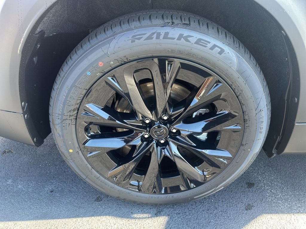 New 2026 MAZDA CX-90 Plug-In Hybrid w/Premium Sport image 8