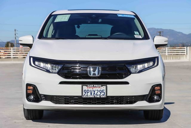 Used 2025 Honda Odyssey Elite image 4