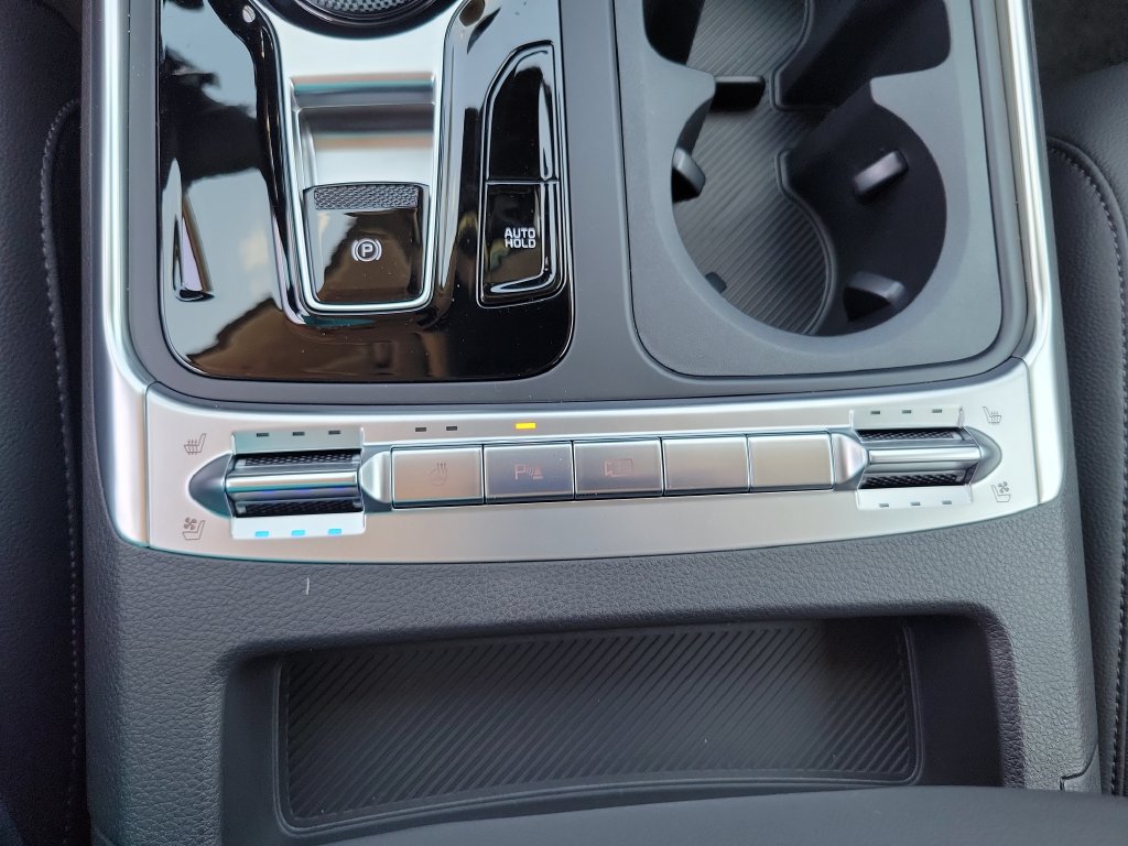 New 2027 Kia Carnival SX Prestige FWD image 21