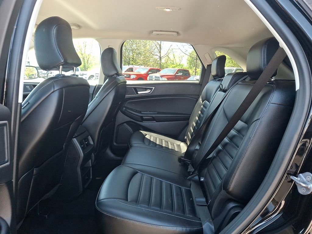 Certified 2024 Ford Edge SEL AWD/4WD image 10