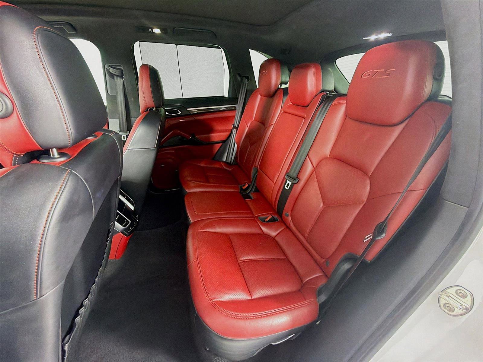 Used 2016 Porsche Cayenne GTS AWD/4WD image 21