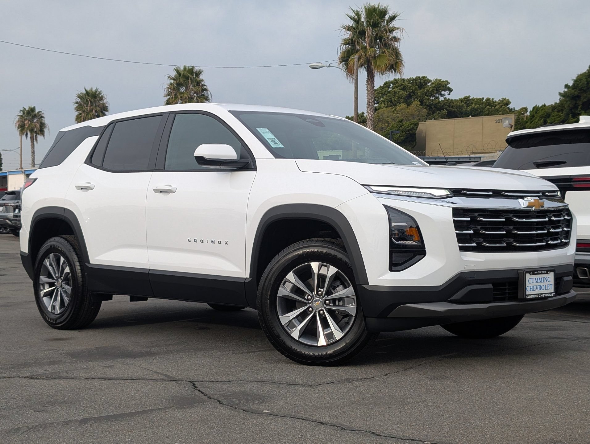 New 2027 Chevrolet Equinox LT FWD image 2