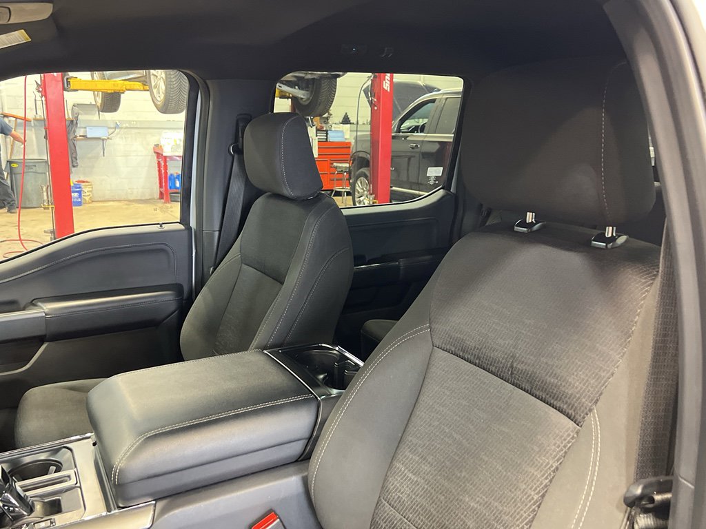 Used 2023 Ford F150 XLT w/ Equipment Group 302A High image 17