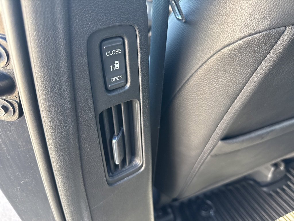 Used 2021 Honda Odyssey EX-L image 26