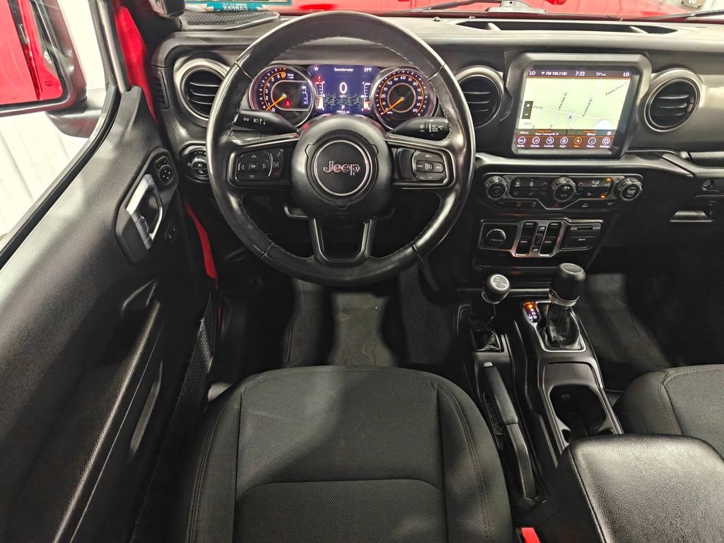 Used 2023 Jeep Gladiator Willys image 4