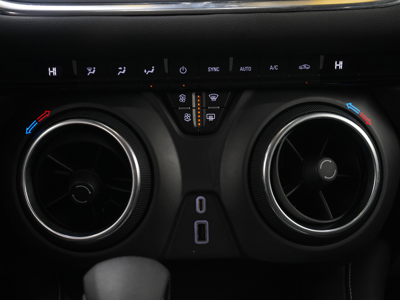 Used 2023 Chevrolet Blazer LT w/ Driver Confidence Package image 17