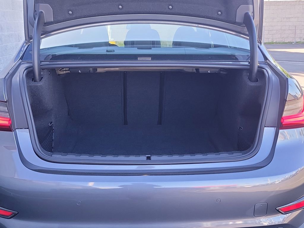 Used 2020 BMW 330i xDrive 330i xDrive w/ Premium Package image 24