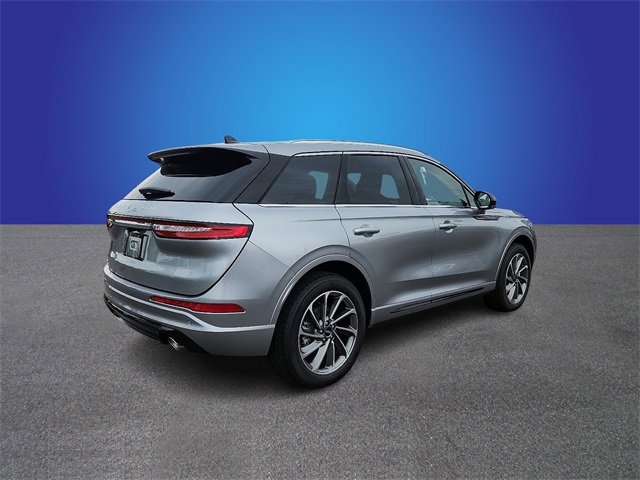 New 2024 Lincoln Corsair Grand Touring image 3