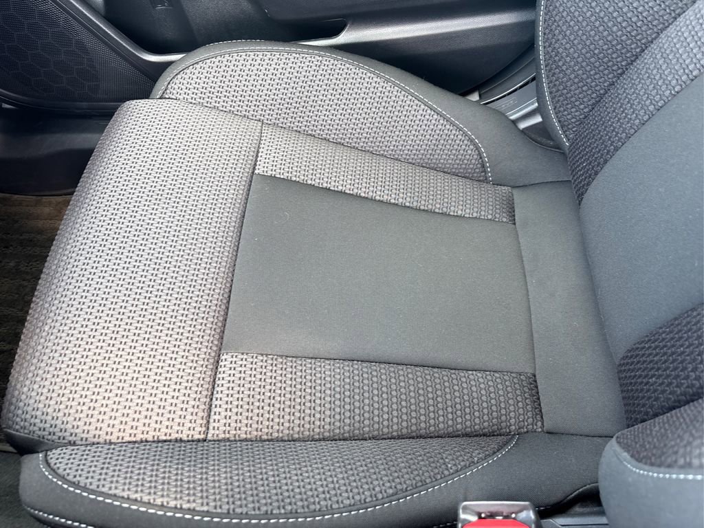 Used 2022 Subaru Outback Premium image 39