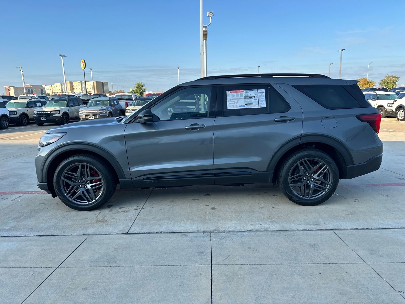 New 2026 Ford Explorer ST w/ Sun And Sound Package image 33