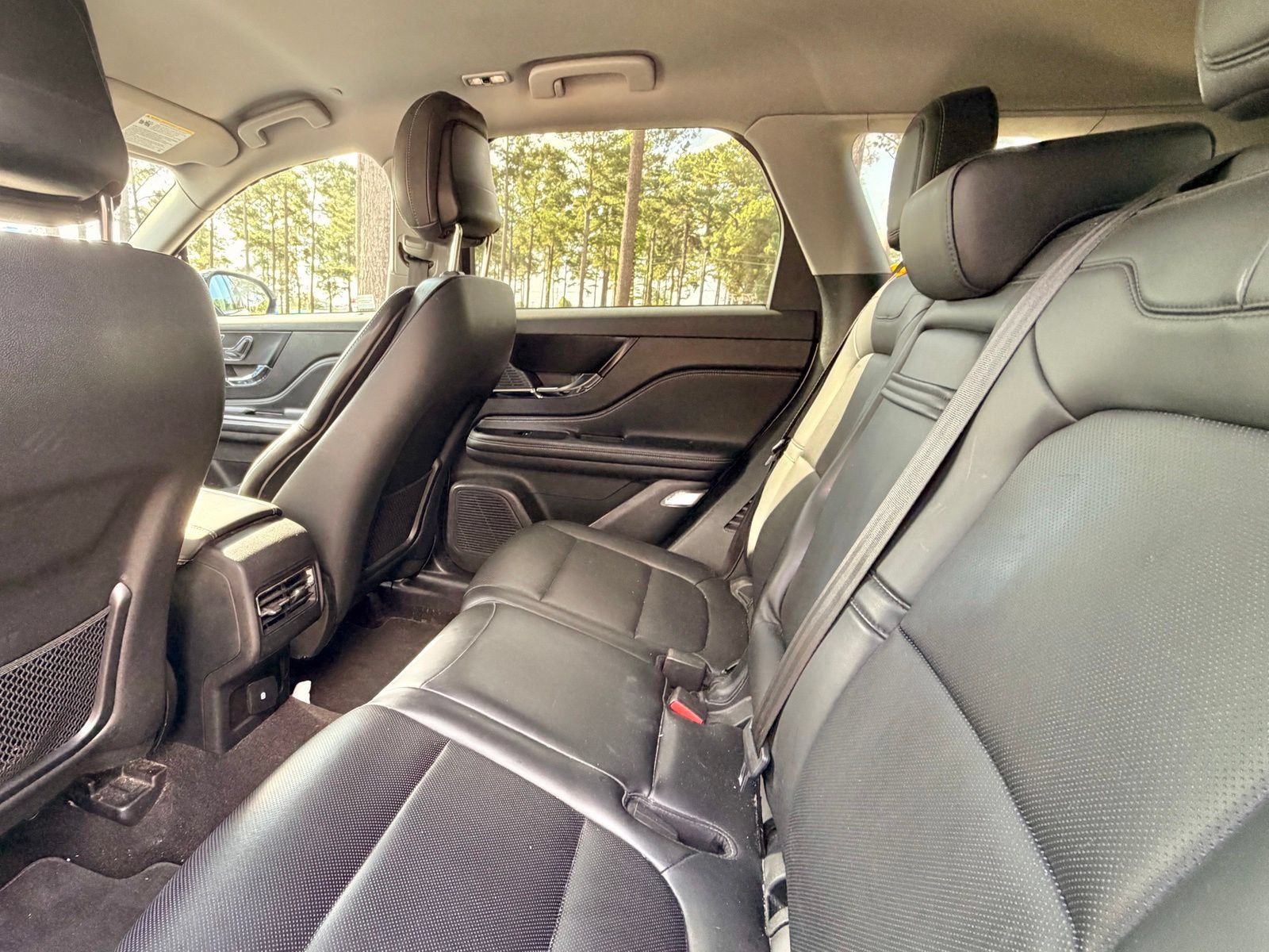 Used 2020 Lincoln Corsair AWD w/ Equipment Group 101A image 14