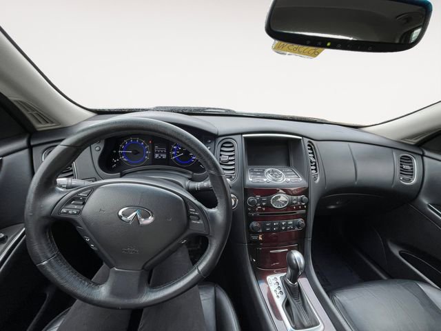 Used 2014 INFINITI QX50 Journey image 10