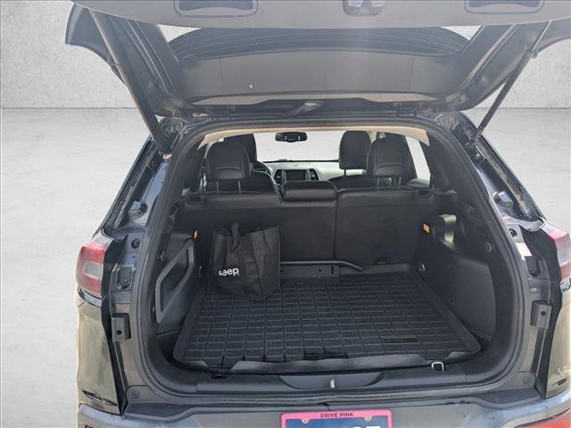 Used 2015 Jeep Cherokee Limited w/ Luxury Group image 7